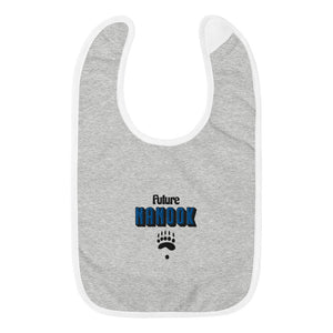 NANOOKS - Embroidered Baby Bib